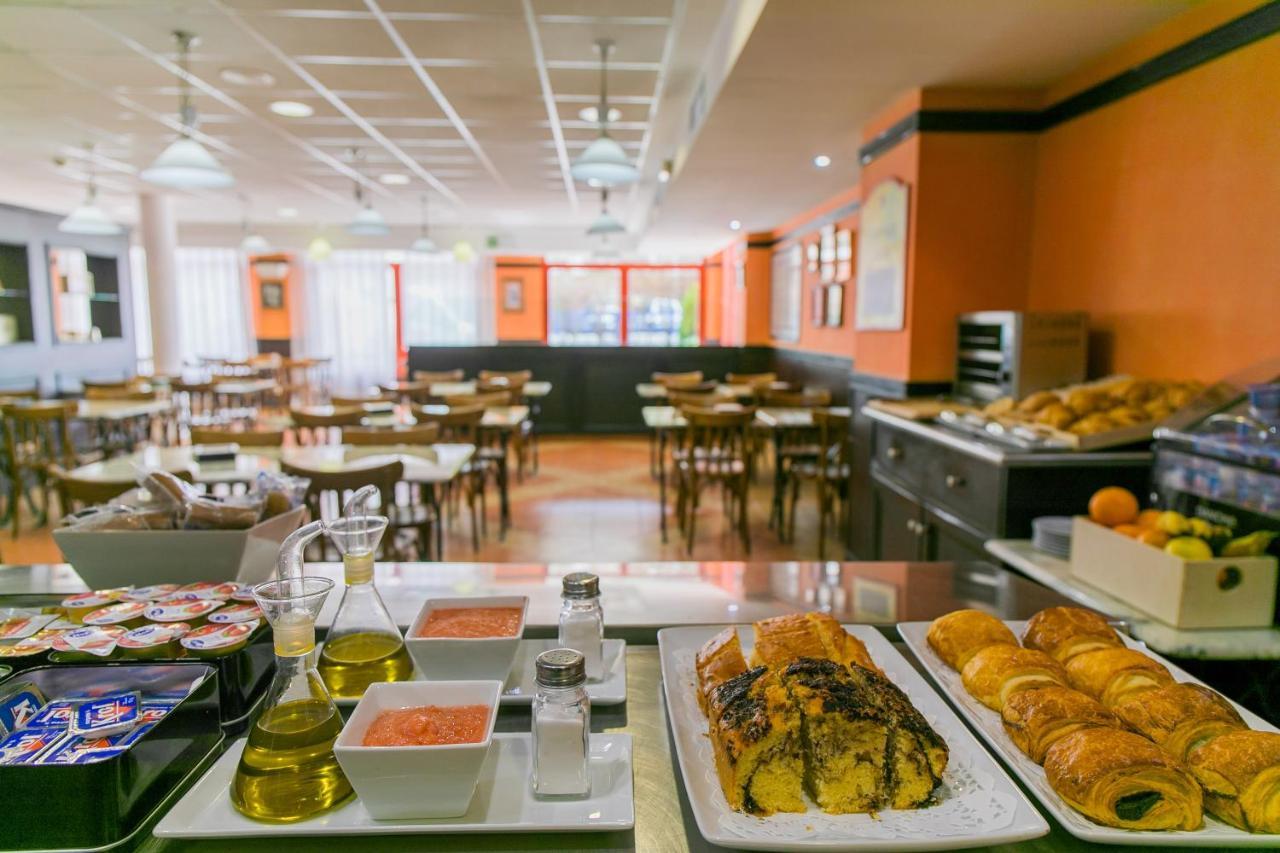 Hotel Iris غواذالاخارا المظهر الخارجي الصورة