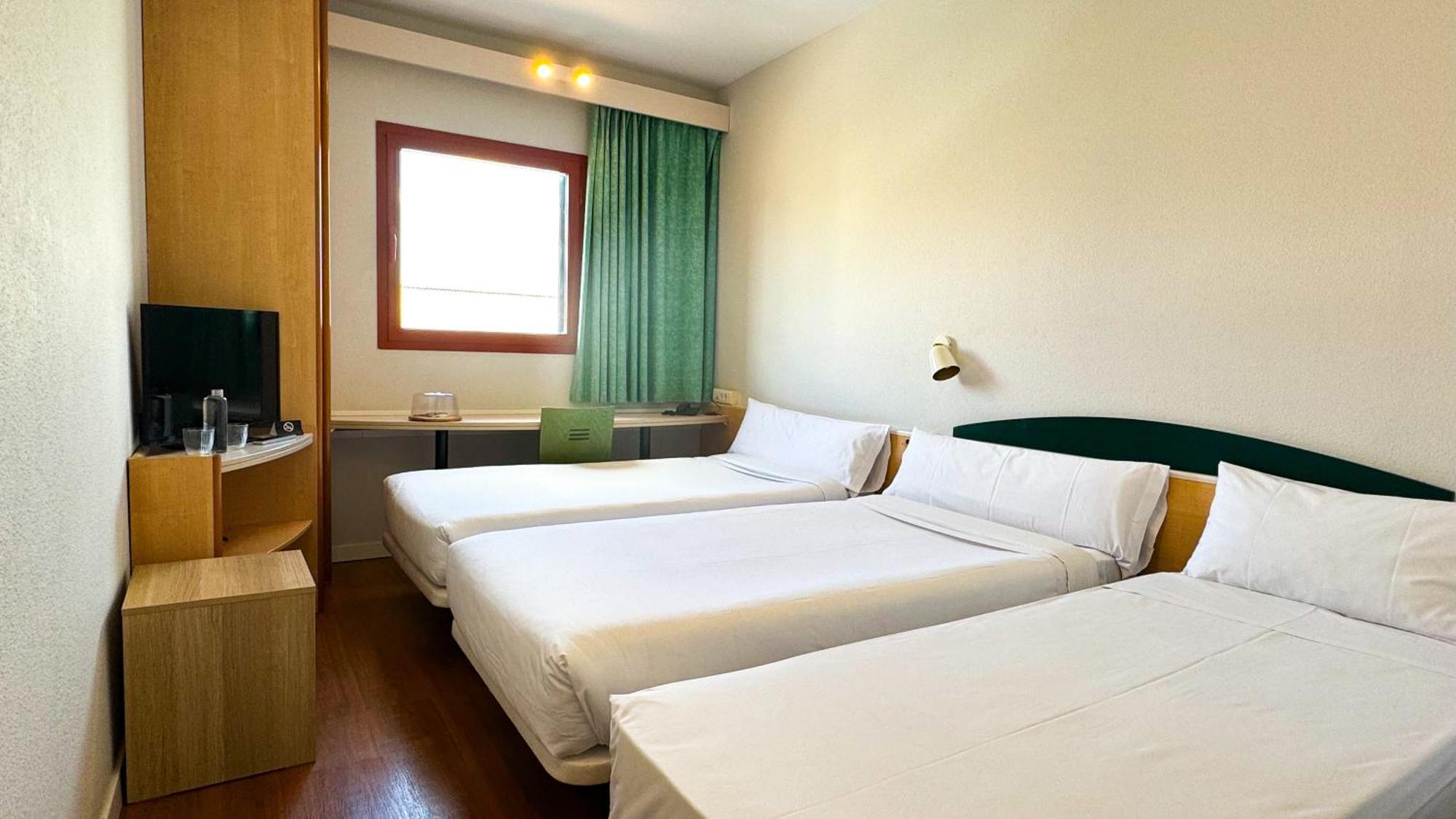 Hotel Iris غواذالاخارا المظهر الخارجي الصورة