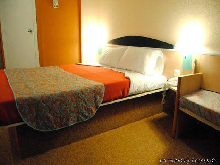 Hotel Iris غواذالاخارا المظهر الخارجي الصورة